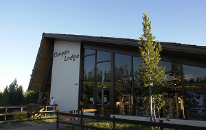 Hotel Yellowstone Canyon lodge